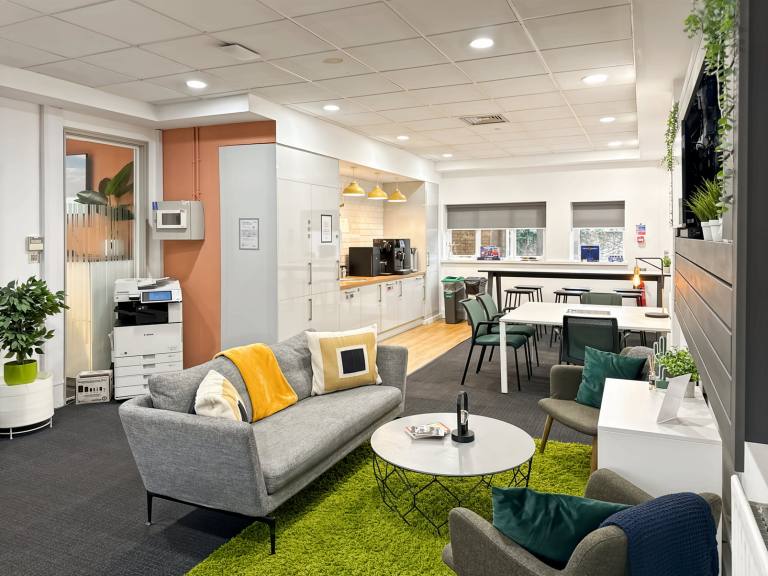 Cambridge - CB1 1BH \ Coworking Access - Work When You Need
