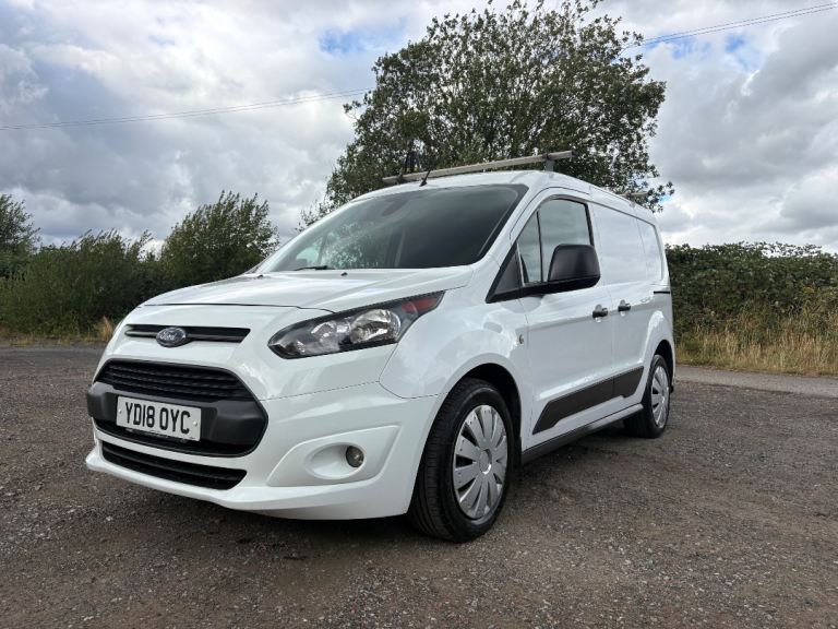 FORD TRANSIT CONNECT VAN 2018 Trend Superb Condition 