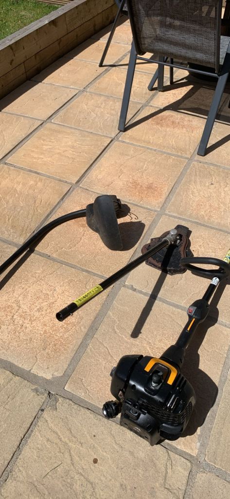 Petrol Strimmer split shaft model