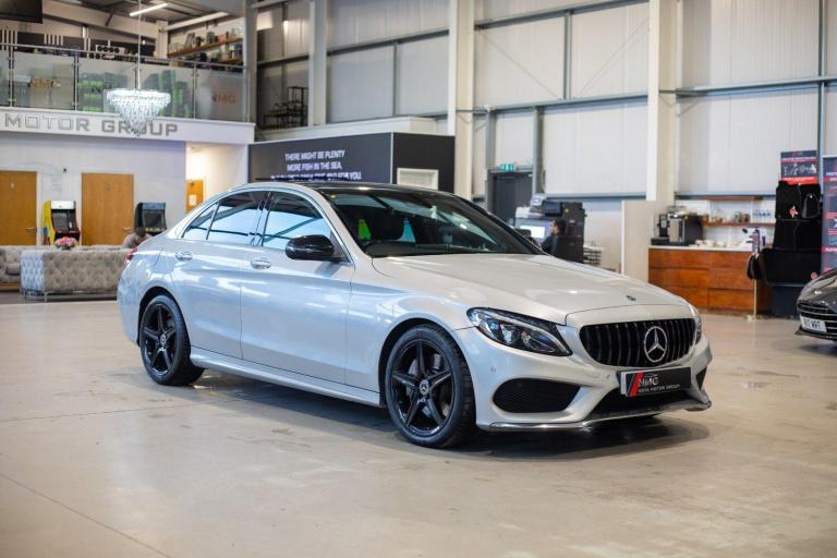 2018 Mercedes-Benz C Class 2.1 C250d AMG Line (Premium Plus) Saloon 4dr Diesel G-Tronic+ Euro 6 (...