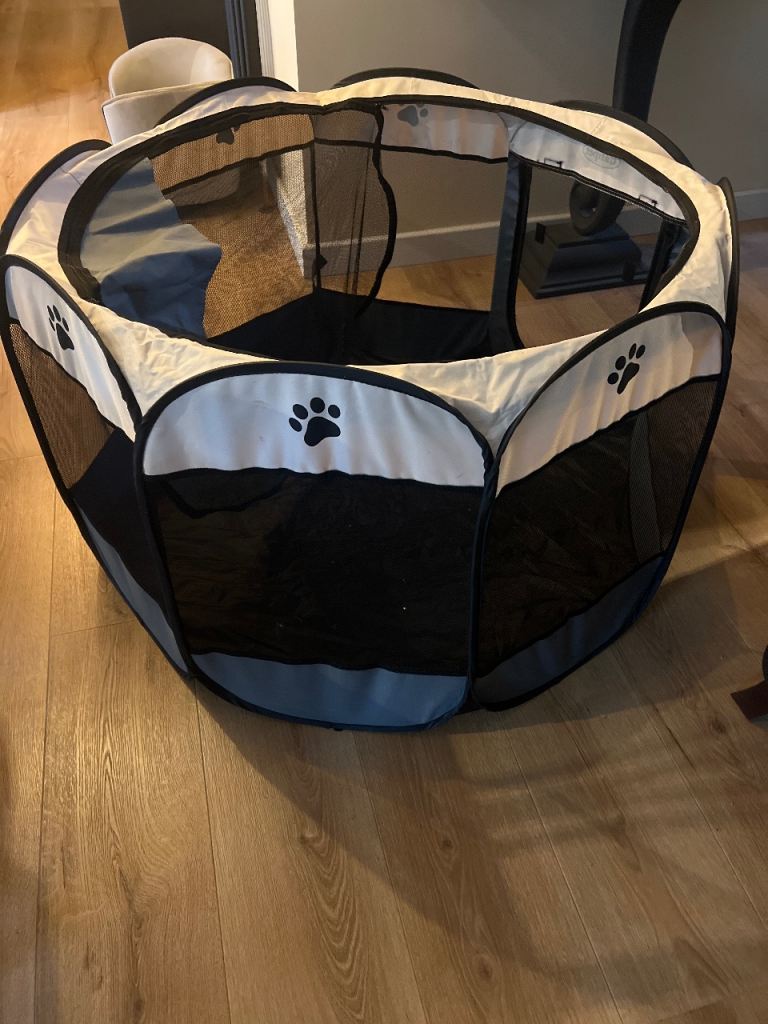 Easipet Pop Up Pet Enclosure