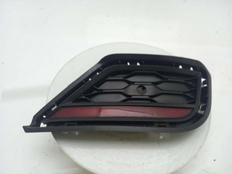 Volkswagen T-Roc Fog Lamp 2018-2025 5 Door Hatchback 2ga919491