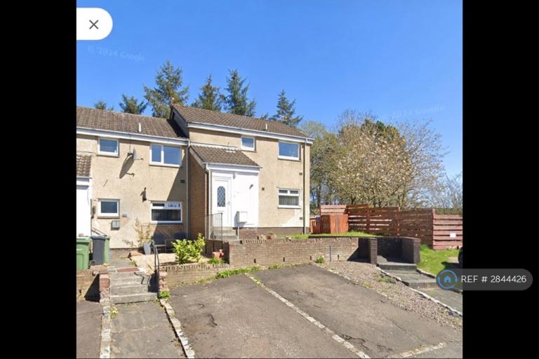 1 bedroom flat in Avontoun Park, Linlithgow, EH49 (1 bed) (#2844426)