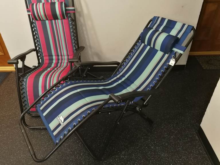 Padded Reclining Sun Lounger Chair Glentilt