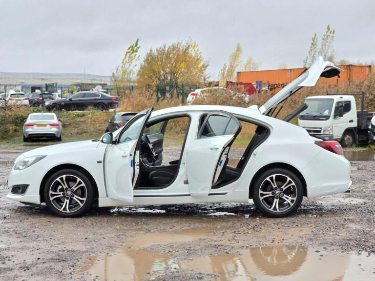 2015 Vauxhall Insignia 2.0 CDTi Limited Edition Hatchback 5dr Diesel Manual Euro 5 (130 ps) Hatch...