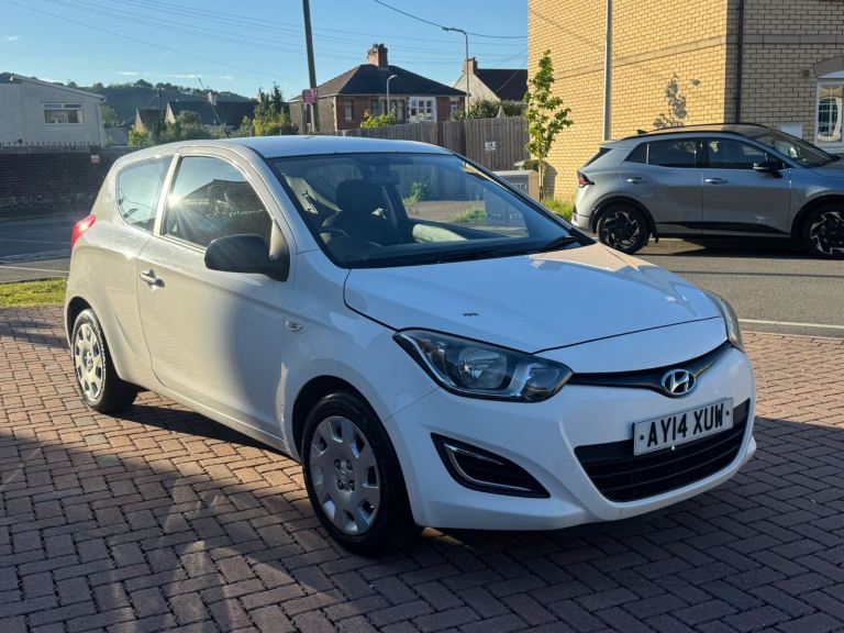 HYUNDAI 120