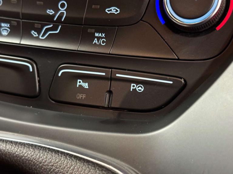 2019 Ford Kuga 1.5 TDCi ST-Line Edition 5dr 2WD HATCHBACK DIESEL Manual