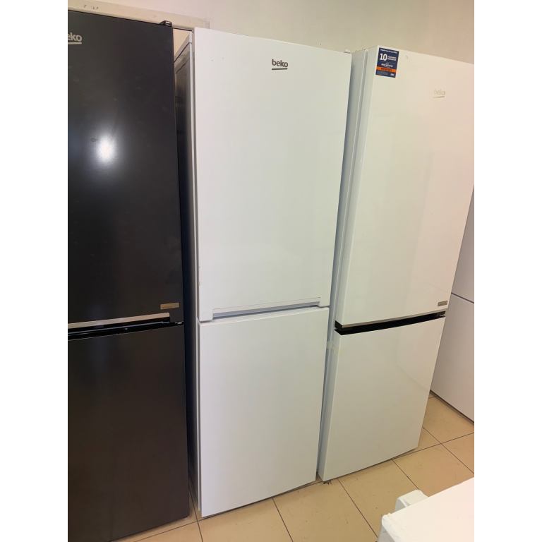 😊NEW😊RRP £369!! Beko 55cm Frost Free Fridge Freezer - White 
