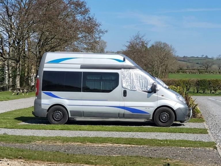 2006 Renault Trafic 2.0 Diesel 2 Berth