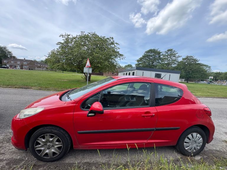 Peugeot 207 – Perfect First Car! 🚗🔥