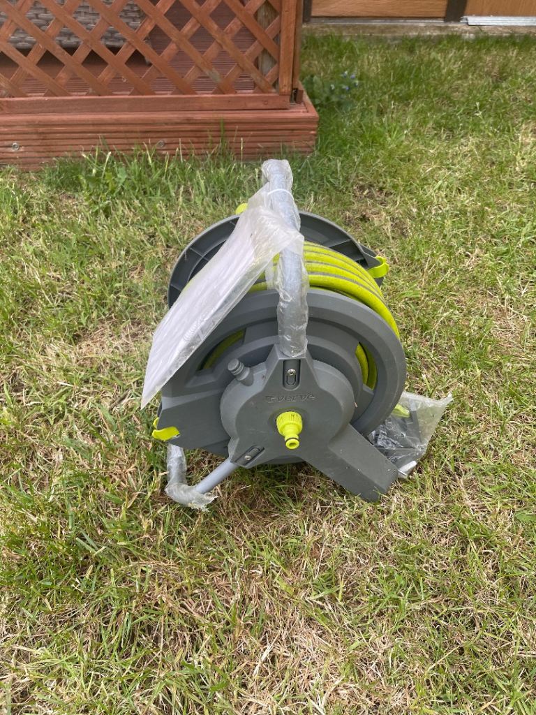 New Garden Hose Reel with Hose – Unused