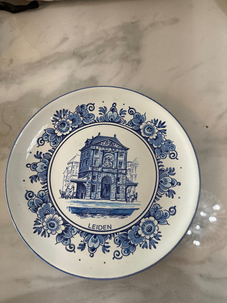 Holland cheese plate 