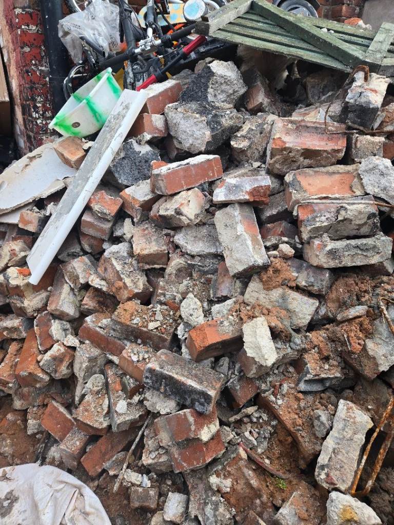 Free collection of used bricks