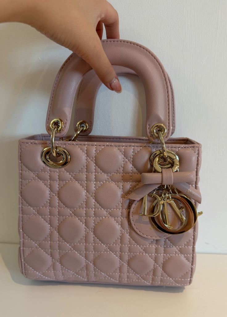 Pink hand bag 