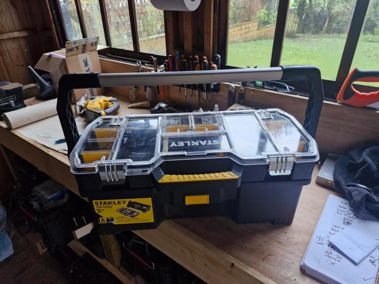 Stanley Top Edge 24 Toolbox
