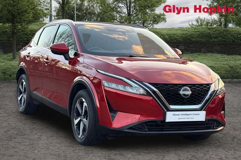 2022 Nissan Qashqai 1.3 DiG-T MH N-Connecta [Glass Roof] 5dr Hatchback Petrol Manual