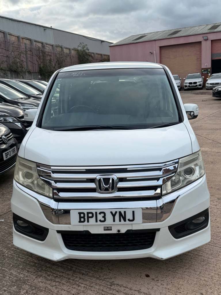 2013 Honda Stepwagon 8 Seater mpv Petrol Automatic