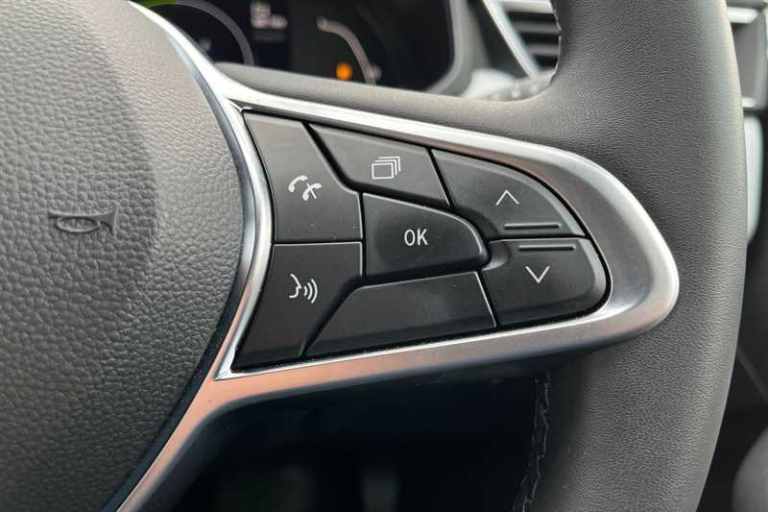 2023 Renault Clio 1.6 E-TECH full hybrid 145 Techno 5dr Auto Hatchback HYBRID ELECTRIC Automatic