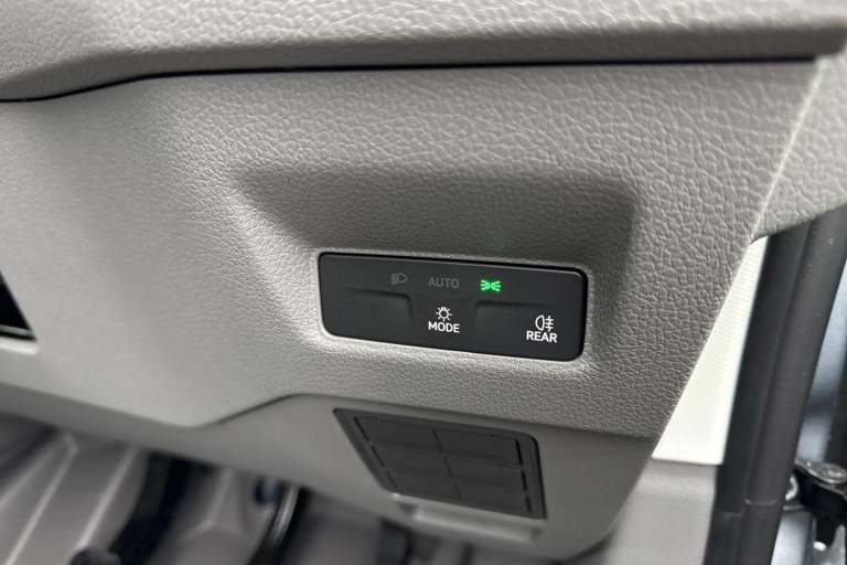 2025 Volkswagen Crafter 2.0 TDI 140PS Commerce High Roof Van PANEL VAN DIESEL Manual