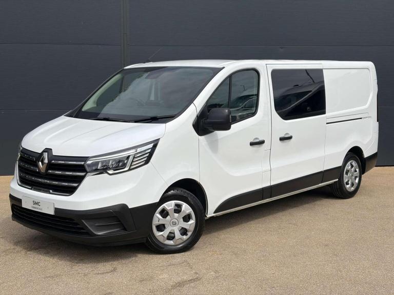 RENAULT TRAFIC 2.0 dCi Blue LL30 Business+ Crew Van L2 H1 Euro 6 (s/s) 6dr 2023