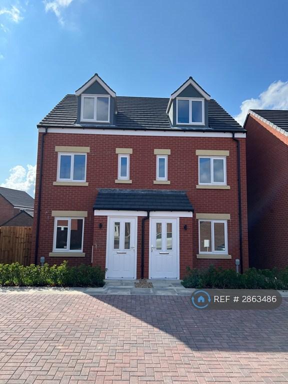 3 bedroom house in Finch Drive, Buckshaw Village, Chorley, PR7 (3 bed) (#2863486)