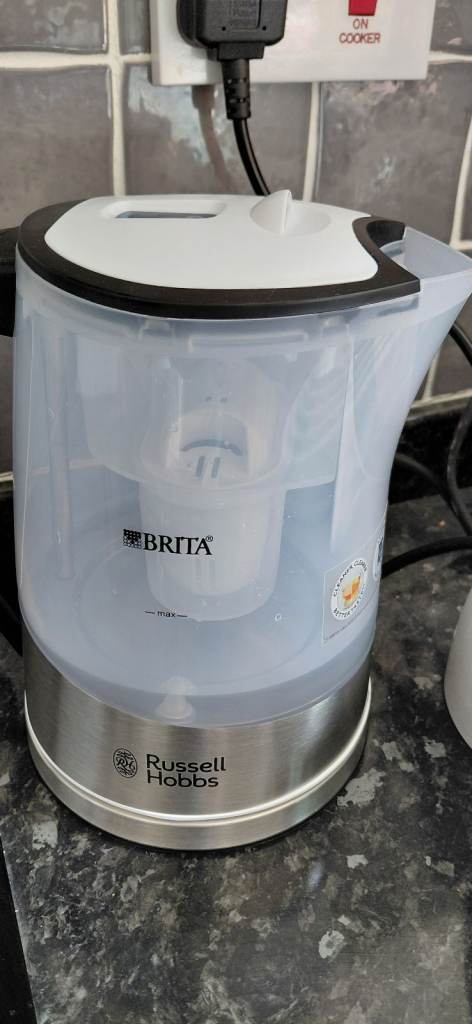 Russell Hobbs Brita Filter Kettle – Excellent Condition