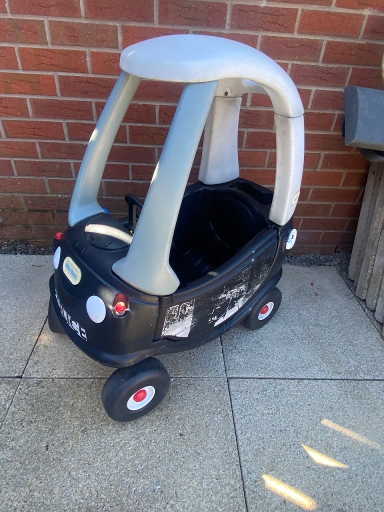 Little Tikes Cozy Coupe Ride-On Car – Black, Fair Condition