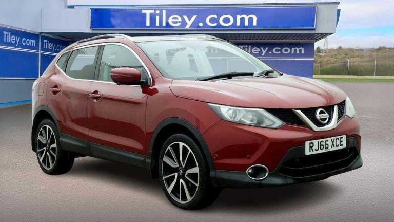 2017 Nissan Qashqai 1.6 DiG-T Tekna [Non-Panoramic] 5dr HATCHBACK PETROL Manual
