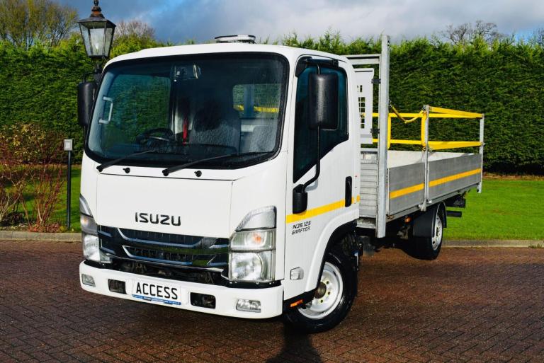2023 Isuzu Grafter NL35 Long Wheel Base Dropside CHASSIS CAB Diesel Manual