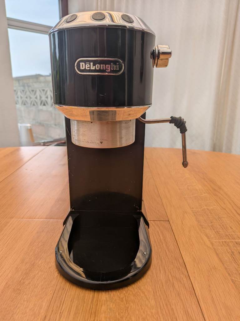 DeLonghi Dedica Espresso Machine – Upgraded Wand, Bottomless + Full Starter Kit