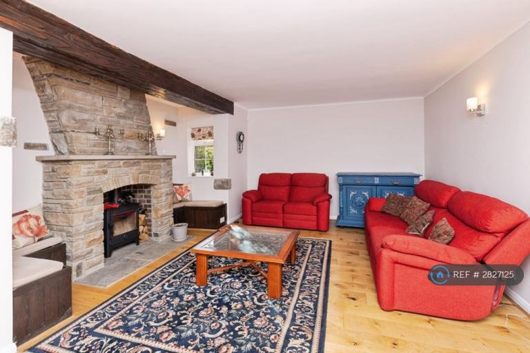 5 bedroom house in Syke Green, Scarcroft, Leeds, LS14 (5 bed) (#2827125)