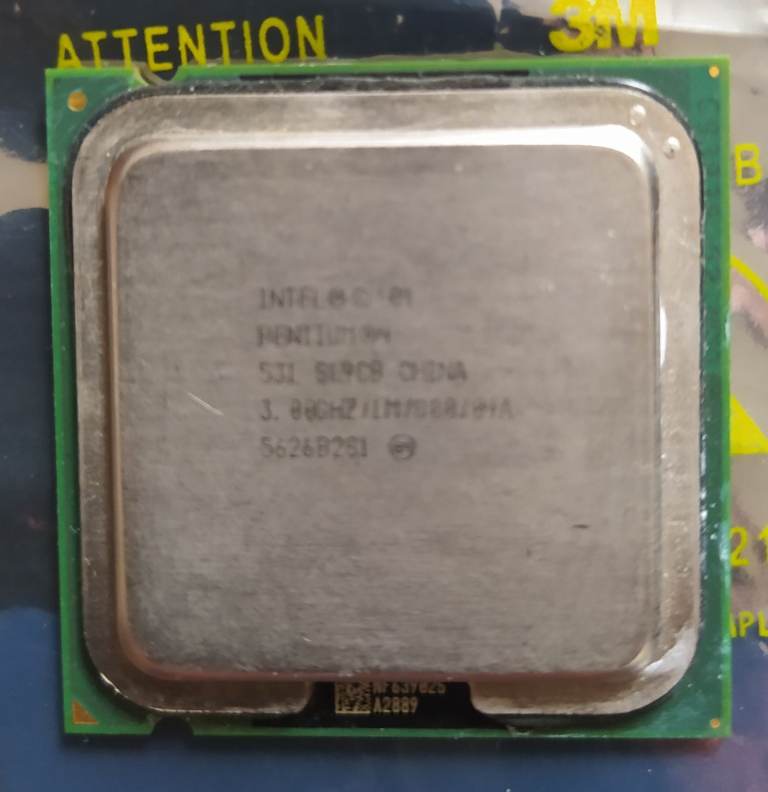 INTEL 531 Pentium 4 CPU Socket 775 3GHz CPU #GotStuffGetCash