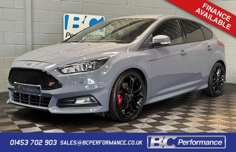 FORD FOCUS 2.0 T EcoBoost ST-3 Grey Manual Petrol 2016