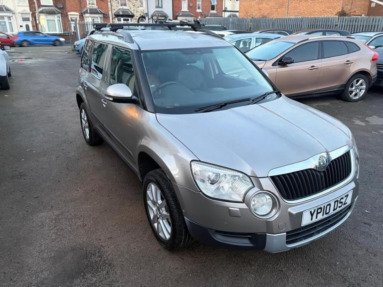 image for 2010 Skoda Yeti 2.0 TDI CR Elegance 4x4 5dr HATCHBACK DIESEL Manual