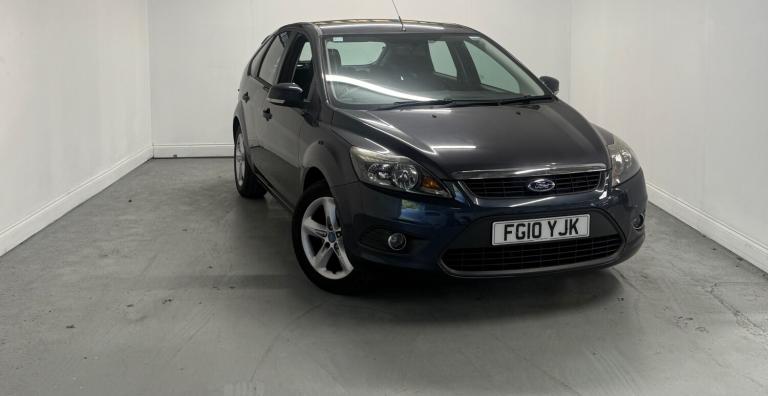 2010 Ford Focus 1.6 Zetec 5dr Auto HATCHBACK Petrol Automatic