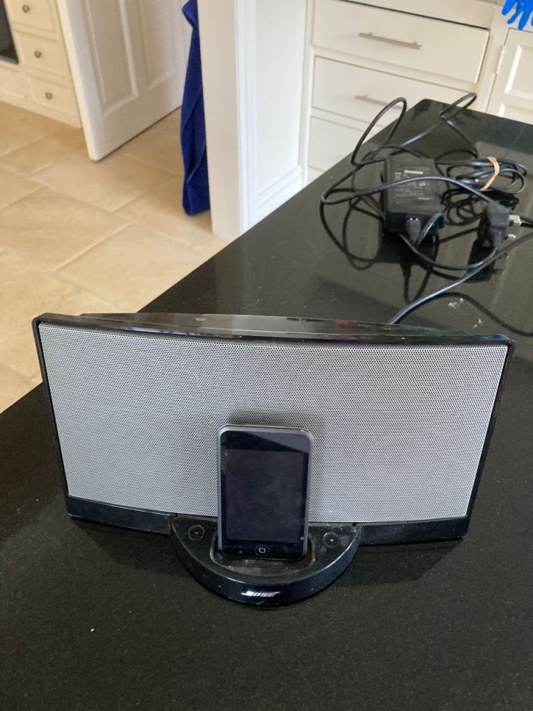 Genuine Bose sound system 