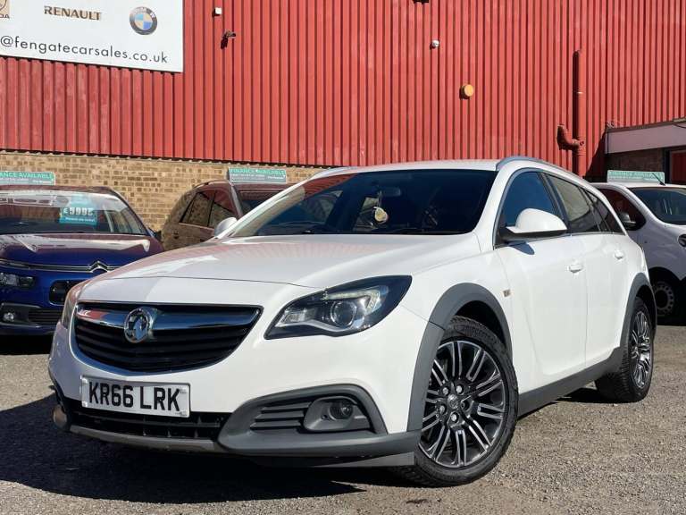 2016 Vauxhall Insignia 2.0 CDTi Country Tourer 5dr Diesel Auto 4WD Euro 5 (163