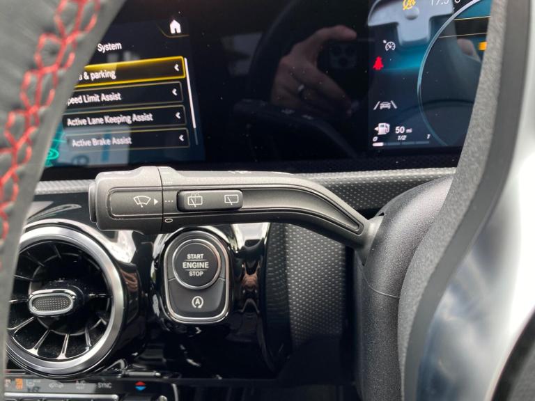 2020 Mercedes-Benz A-Class 1.3 A180 AMG Line (Executive) 7G-DCT Euro 6 (s/s) 5dr HATCHBACK Petrol...