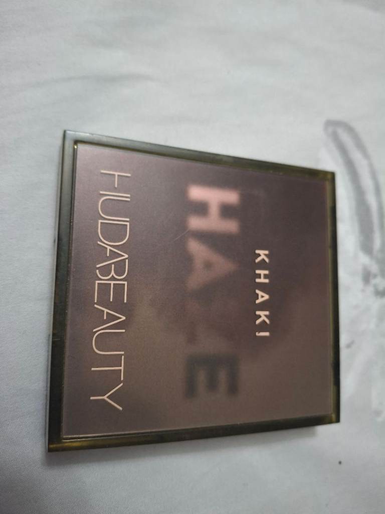 Makeup item