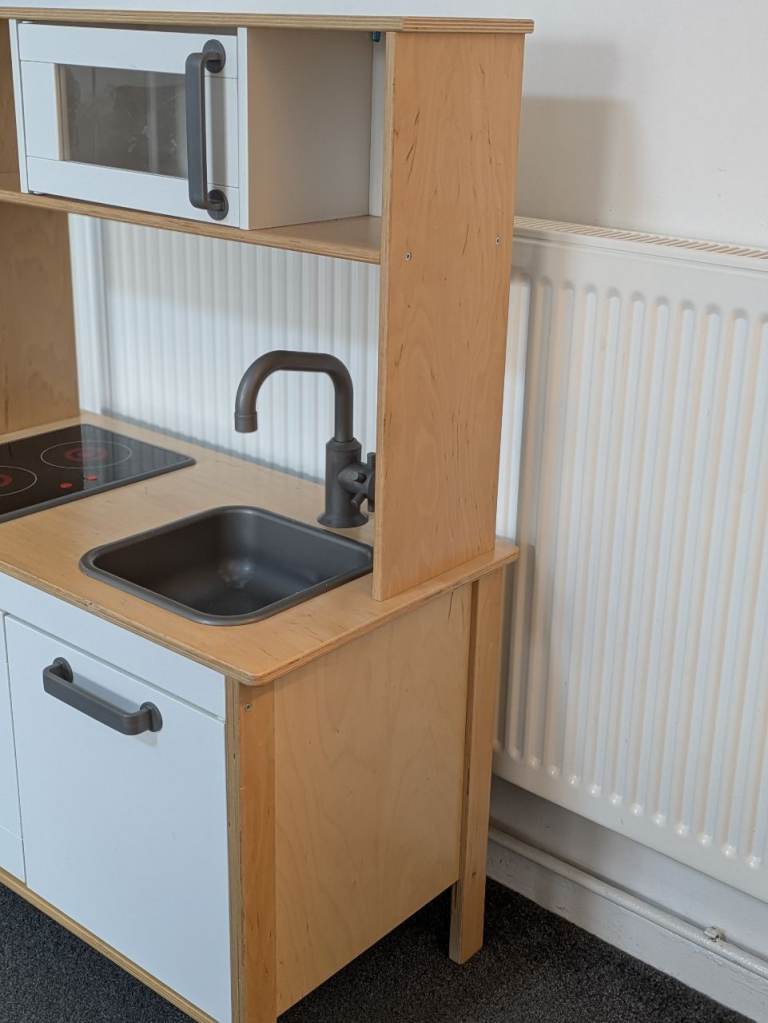 Duktig IKEA play kitchen birch wooden role play kitchen 