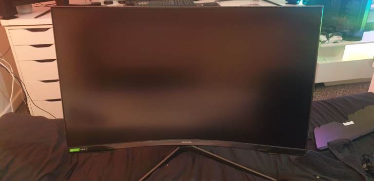 SAMSUNG ODYSSEY G7 GAMING MONITOR 32 1440P 240HZ 1MS G SYNC FREE SYNC GREAT PRICE LC32G75TQSUXEN 