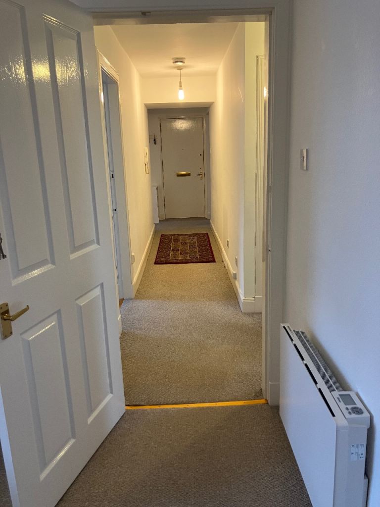 Beautiful 3 Bedroom Flat for rent in Dundee’s West End with stunning views.            £1,225.00pm