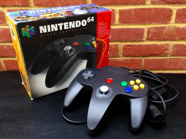 N64 BUNDLE RUMBLE PAK AND BOXED CONTROLLER ORIGINAL VINTAGE NINTENDO 1990s