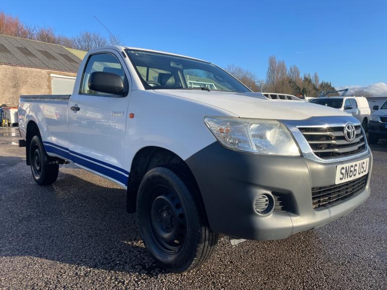 2016 TOYOTA HILUX ACTIVE SINGLE CAB 2.5 D-4D 4WD PICK UP TRUCK - PX/FINANCE POSS