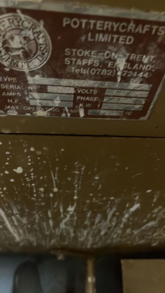 Potterycrafts Limited Kiln for Ceramics – Fair Condition
