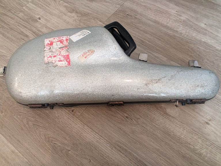 Vintage Sparkly Guitar Case – Fair Condition