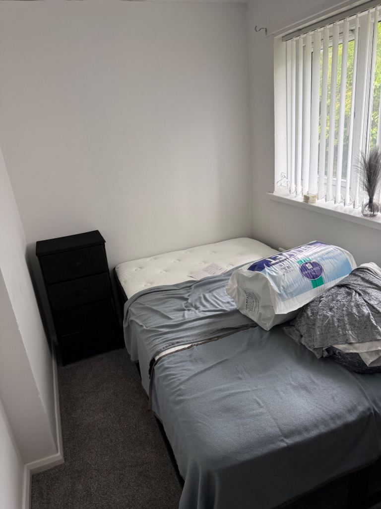 Room available 