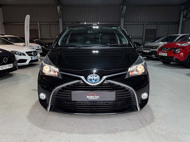 2016 Toyota Yaris 1.5 Hybrid Excel 5dr CVT HATCHBACK Petrol/Electric Hybrid Automatic