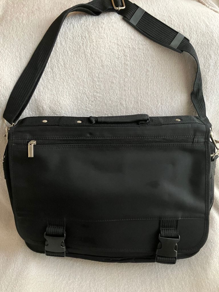 image for MESSENGER SHOULDER BAG BRAND NEW ** STILL AVAILABLE **