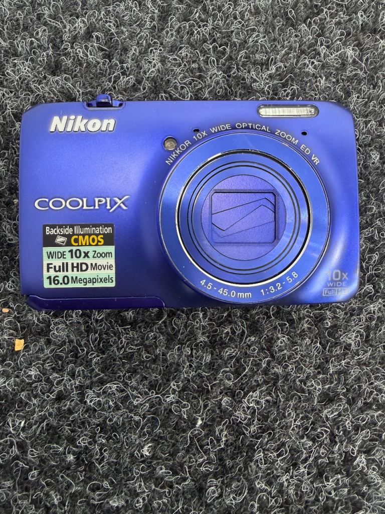 Nikon Coolpix S6300 Digital Camera - Blue, Good Condition